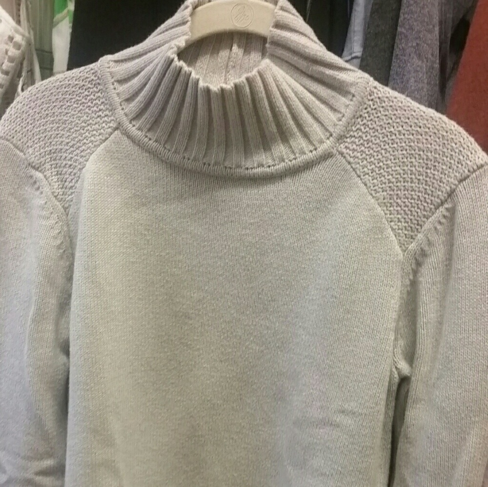 Lilla P hi/low sweater